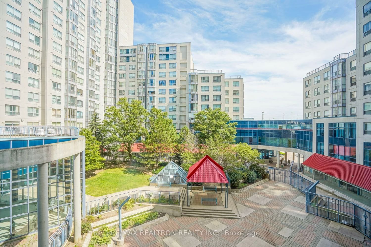 2550 Lawrence Ave E, unit 304 for rent - image #28