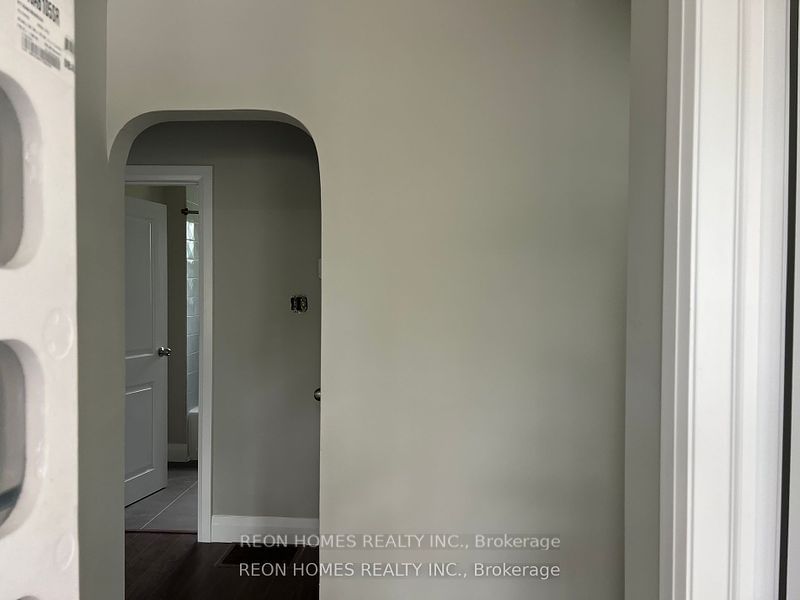 2029 Simcoe St N, unit main for rent in Centennial | Samac - image #4