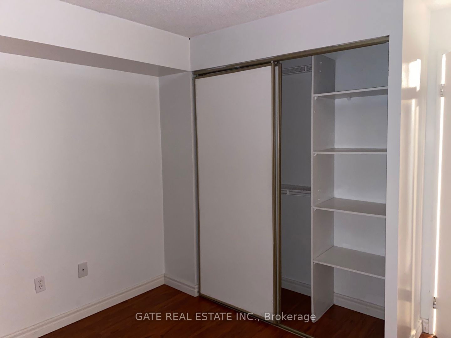 3050 Ellesmere Rd, unit 621 for rent - image #11