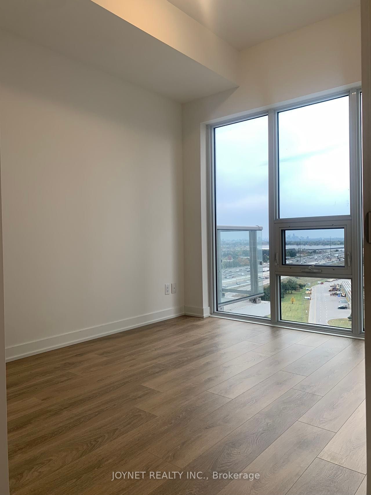 2033 Kennedy Rd, unit 1912 for rent in Agincourt - image #5
