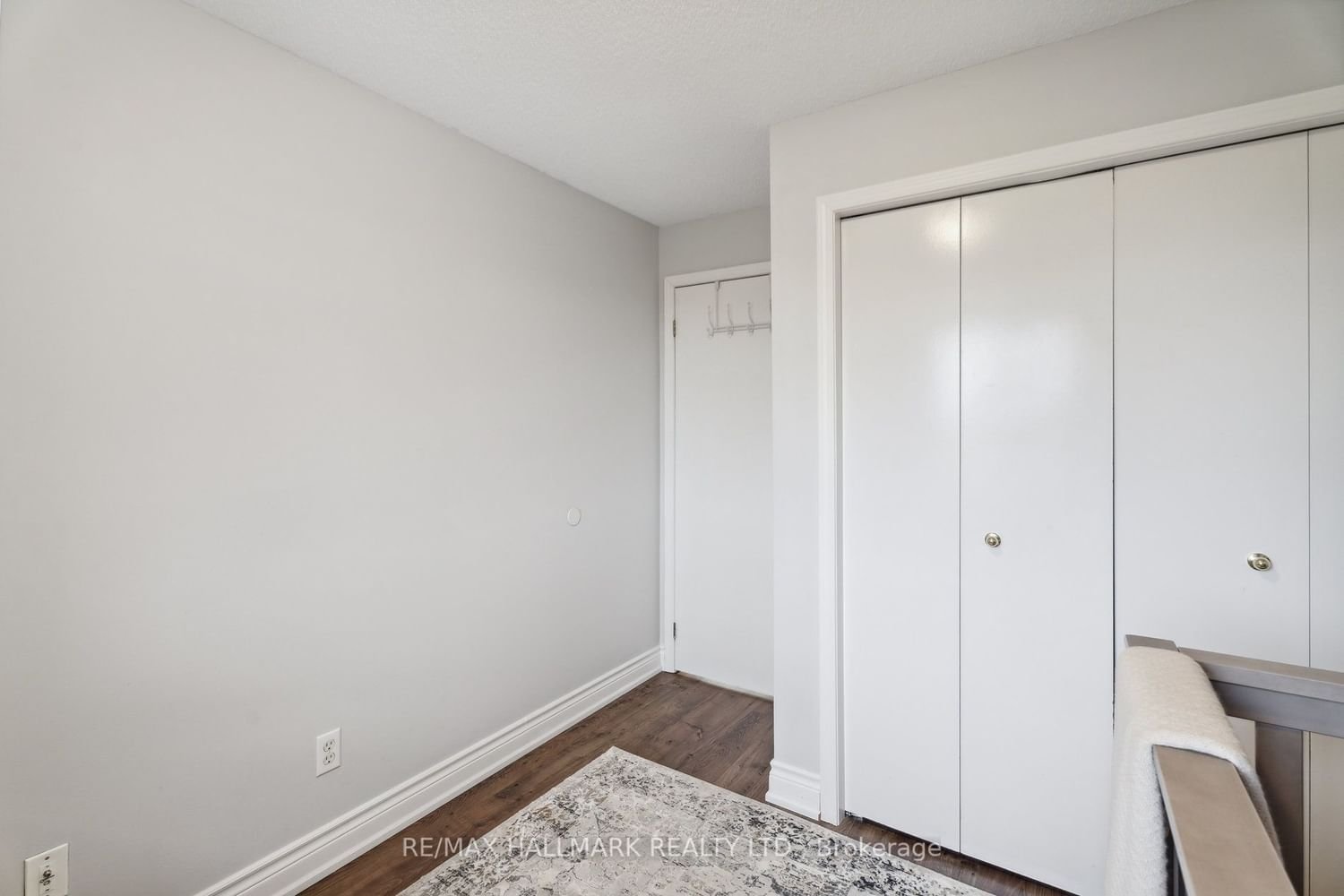 684 Warden Ave, unit 407 for rent - image #27