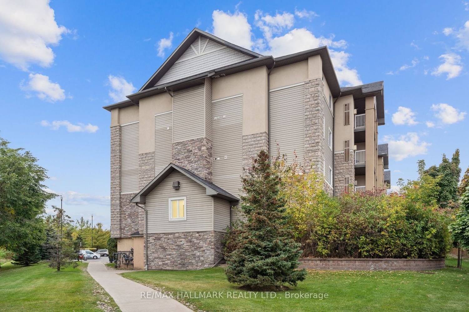 684 Warden Ave, unit 407 for rent - image #3