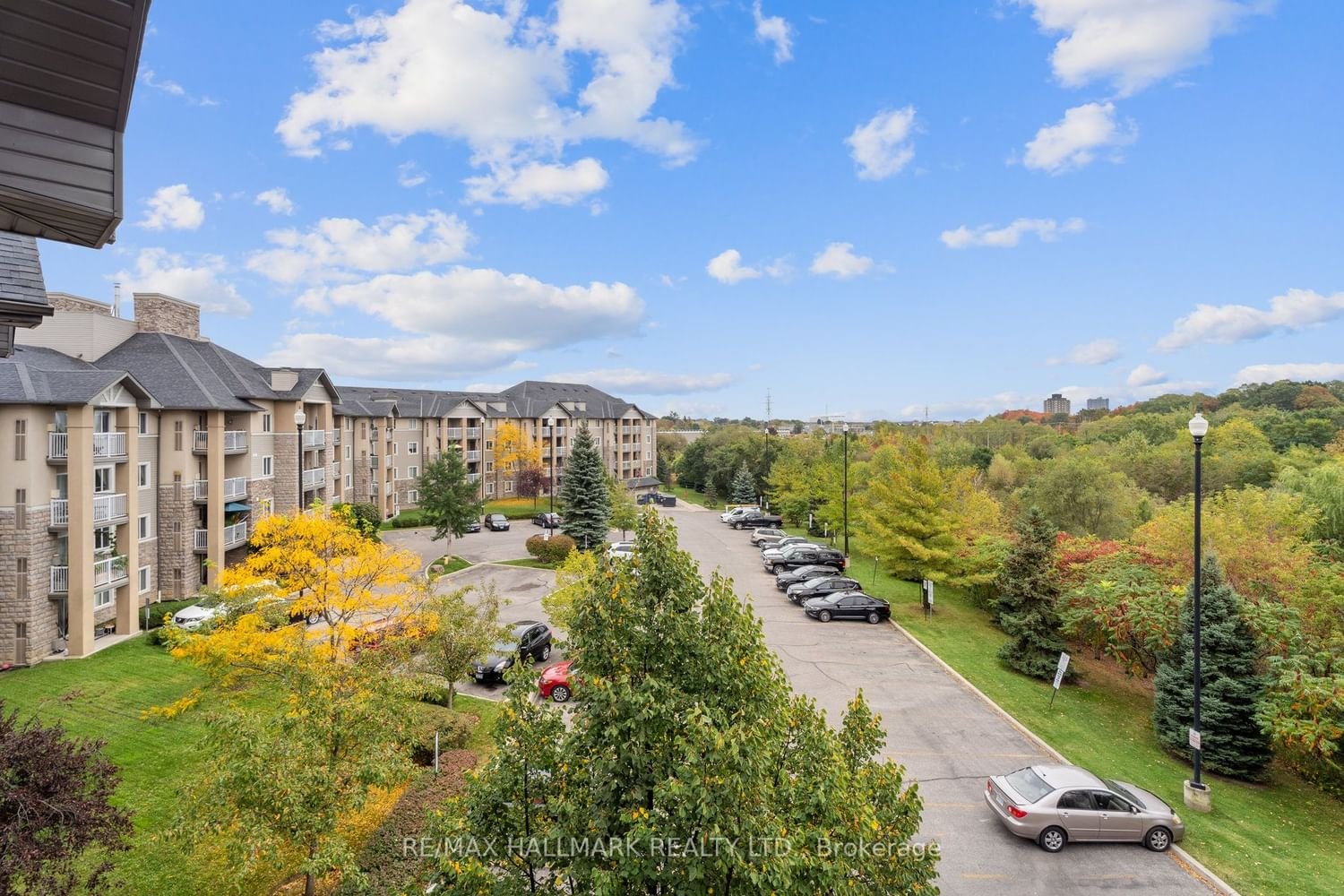 684 Warden Ave, unit 407 for rent - image #36