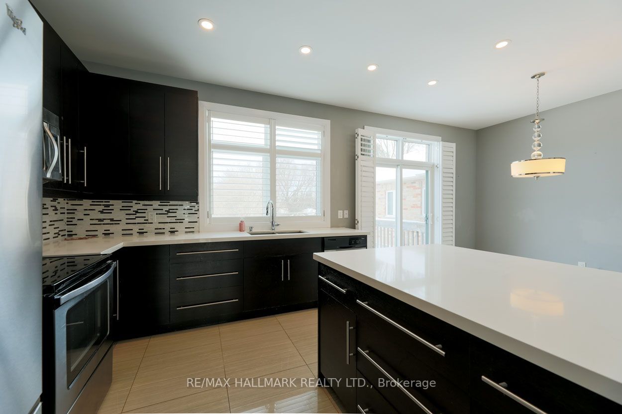 6490 Kingston Rd for rent in Highland Creek - image #5