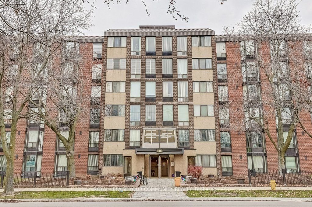 1540 Pickering Pkwy, unit 209 for sale - image #2