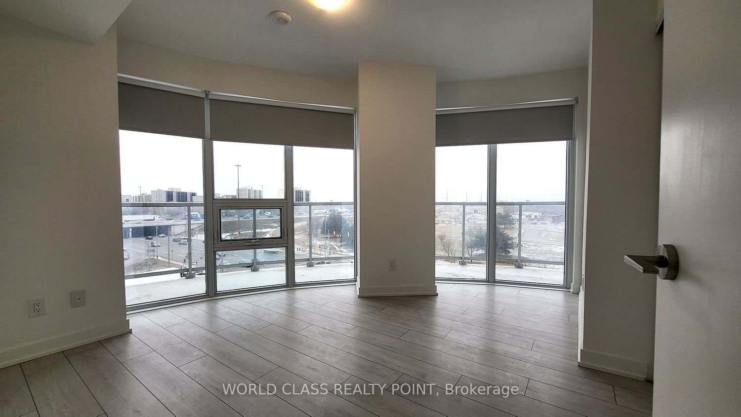 2033 Kennedy Rd, unit 601 for sale - image #1