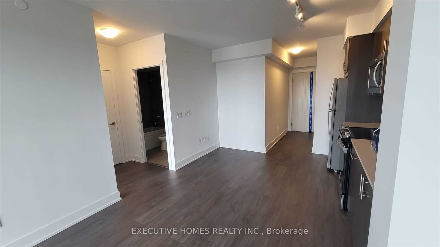 2550 Simcoe St N, unit 1418 for rent - image #20