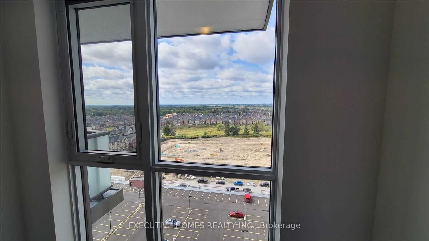 2550 Simcoe St N, unit 1418 for rent - image #24