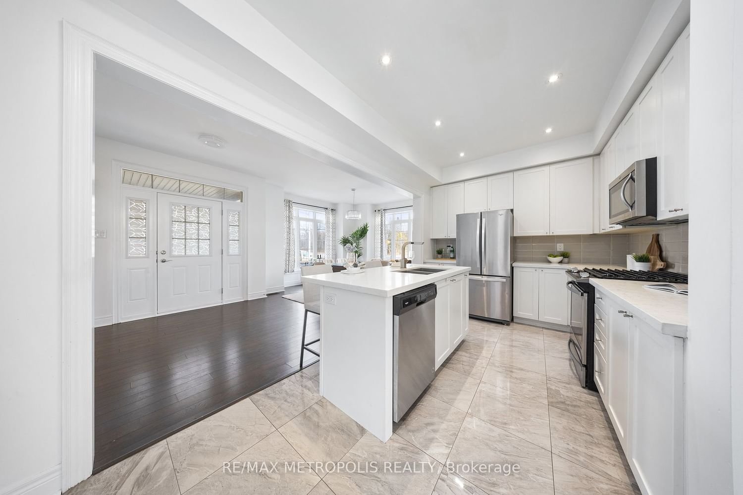 285 Finch Ave, unit 19 for sale - image #6