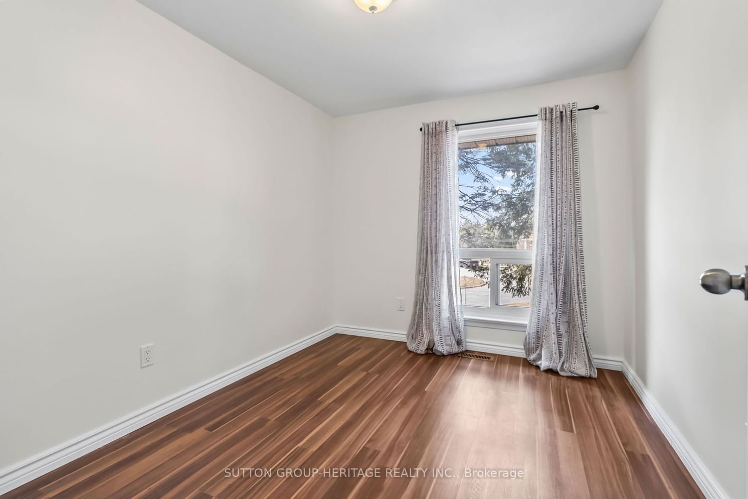155 Glovers Rd, unit 7 for sale - image #34