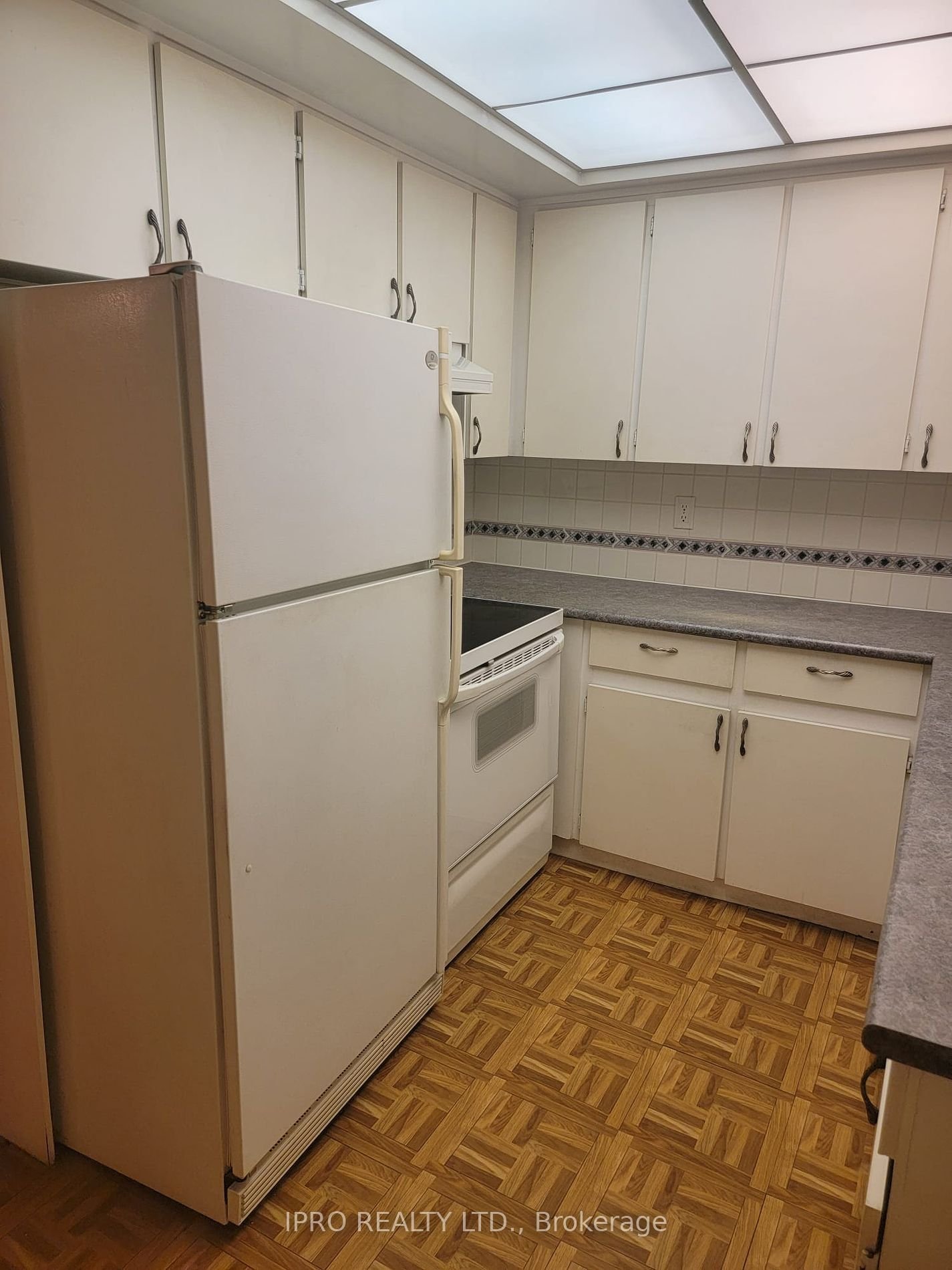 121 Ling Rd W, unit 1403 for rent - image #7