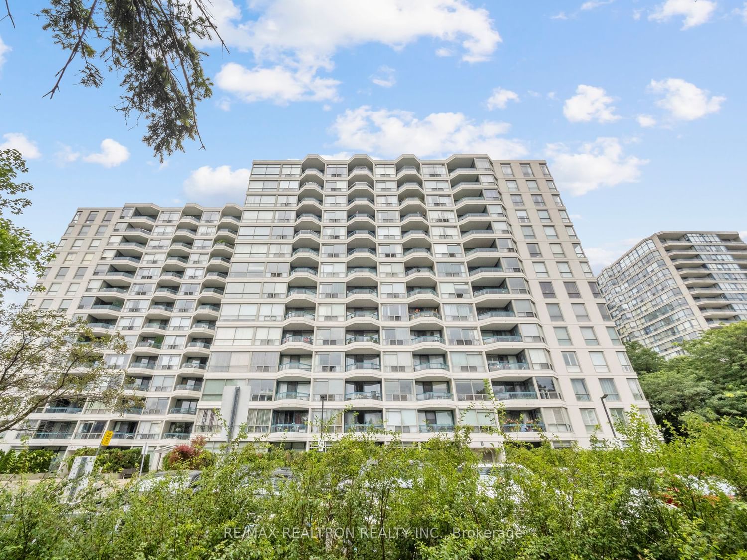 4727 Sheppard Ave E, unit 1007 for sale - image #1