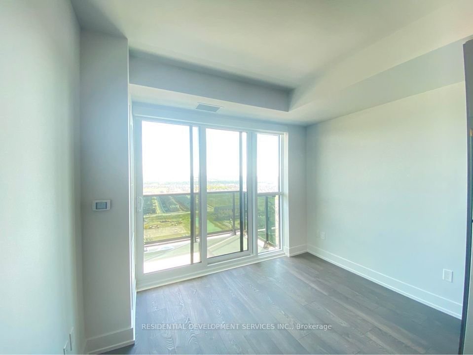 2550 Simcoe St, unit 1815 for rent - image #3