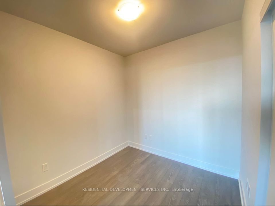 2550 Simcoe St, unit 1815 for rent - image #6