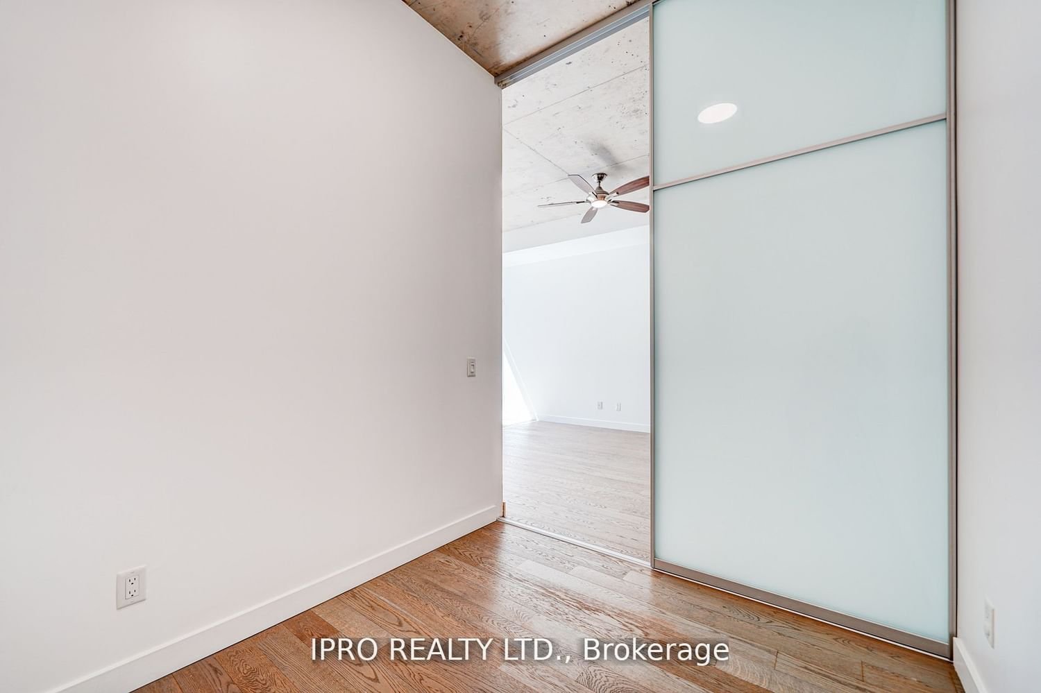 90 Broadview Ave, unit 718 for sale - image #12