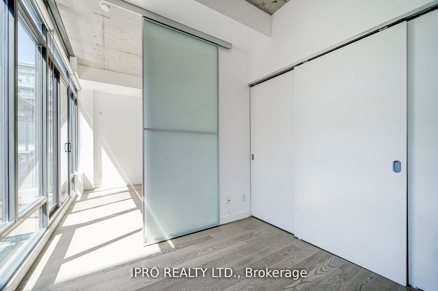 90 Broadview Ave, unit 718 for sale - image #15