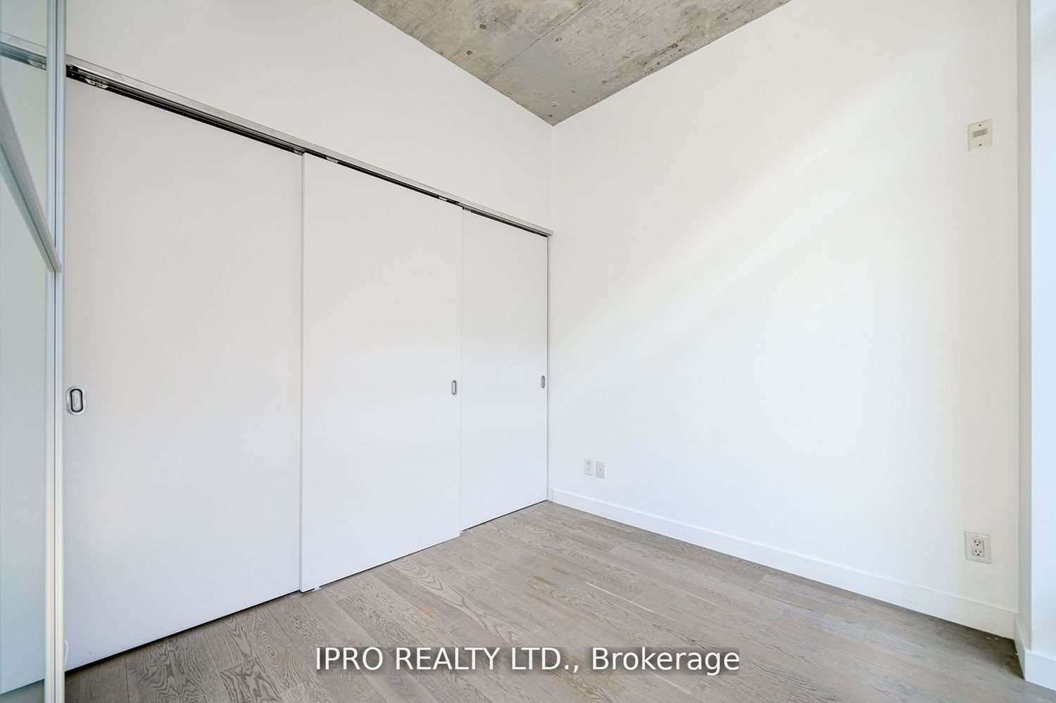 90 Broadview Ave, unit 718 for sale - image #16