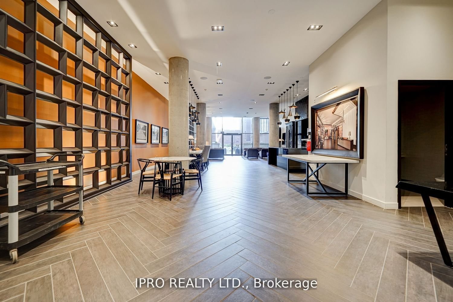 90 Broadview Ave, unit 718 for sale - image #25