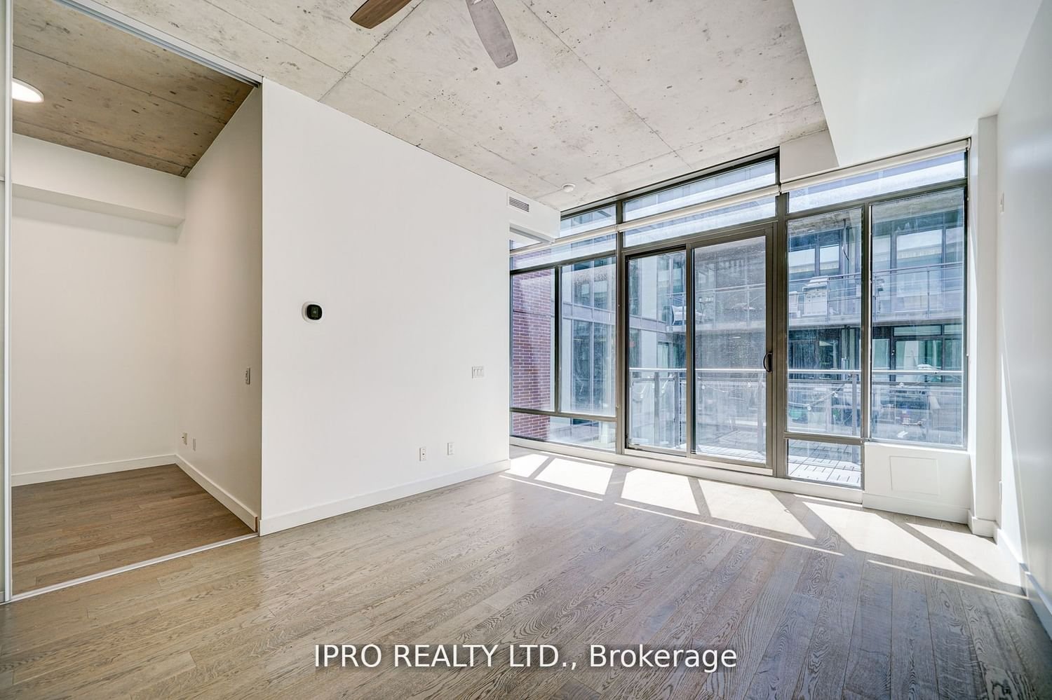 90 Broadview Ave, unit 718 for sale - image #8