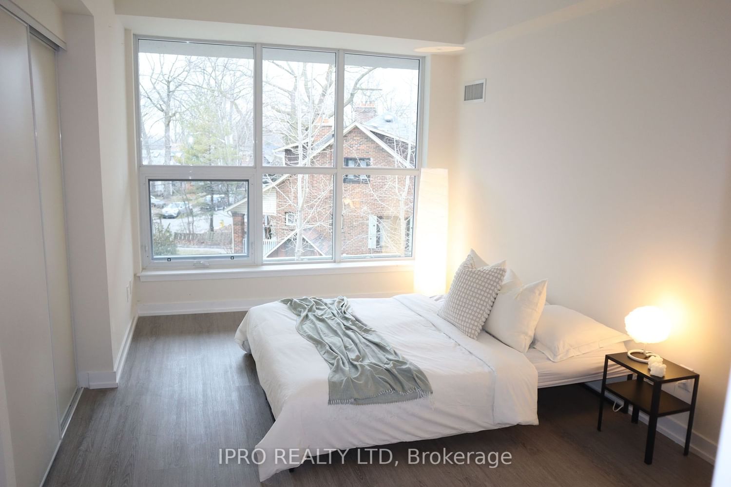 1350 Kingston Rd, unit 116 for sale - image #27