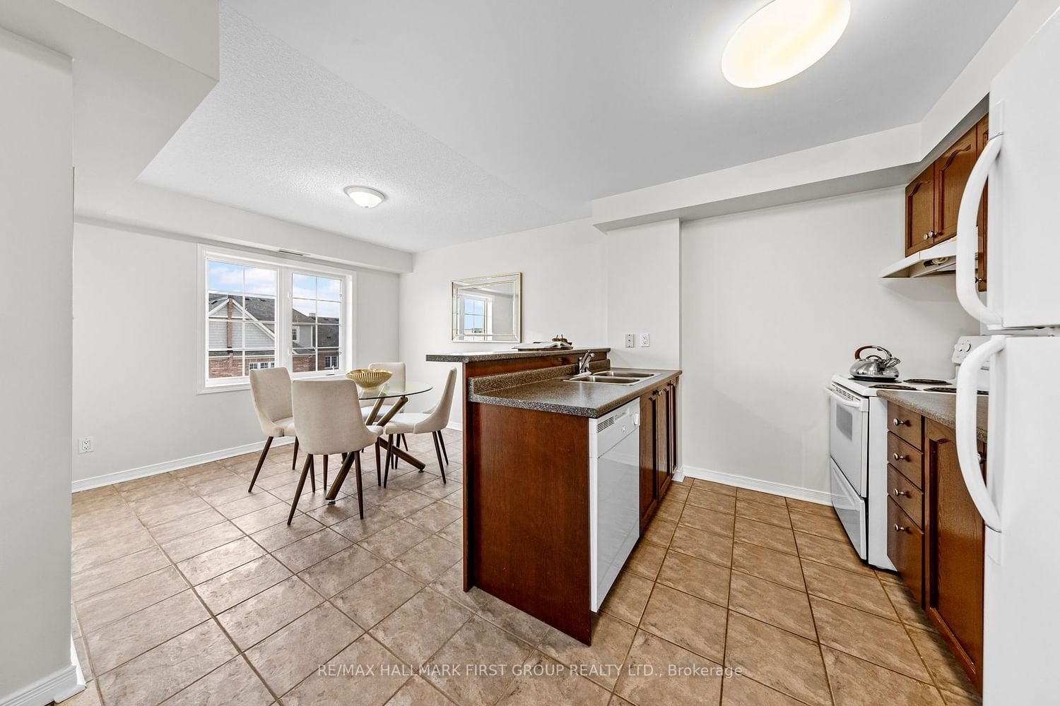 55 Shipway Ave, unit 307 for sale - image #21