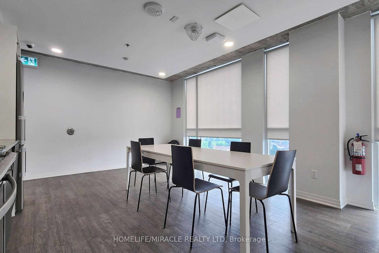 1900 Simcoe St N, unit 707 for sale - image #31