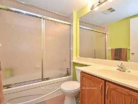 955 O'connor Dr, unit 209 for rent - image #9
