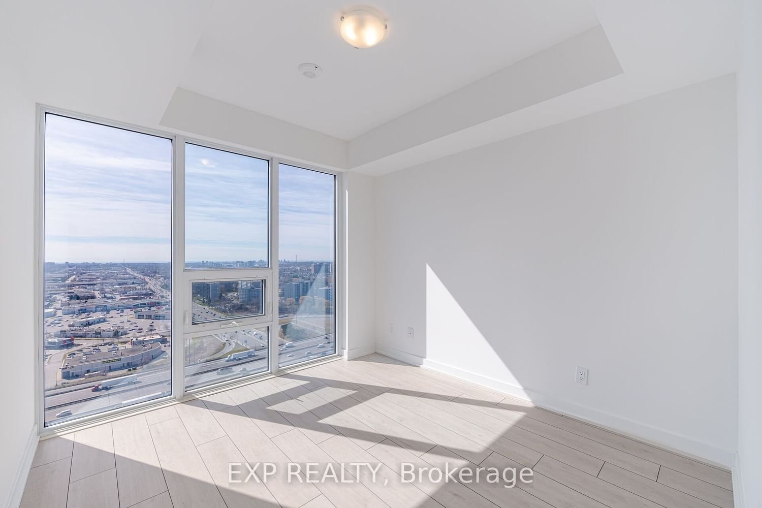 2033 Kennedy Rd, unit 3108 for sale - image #15