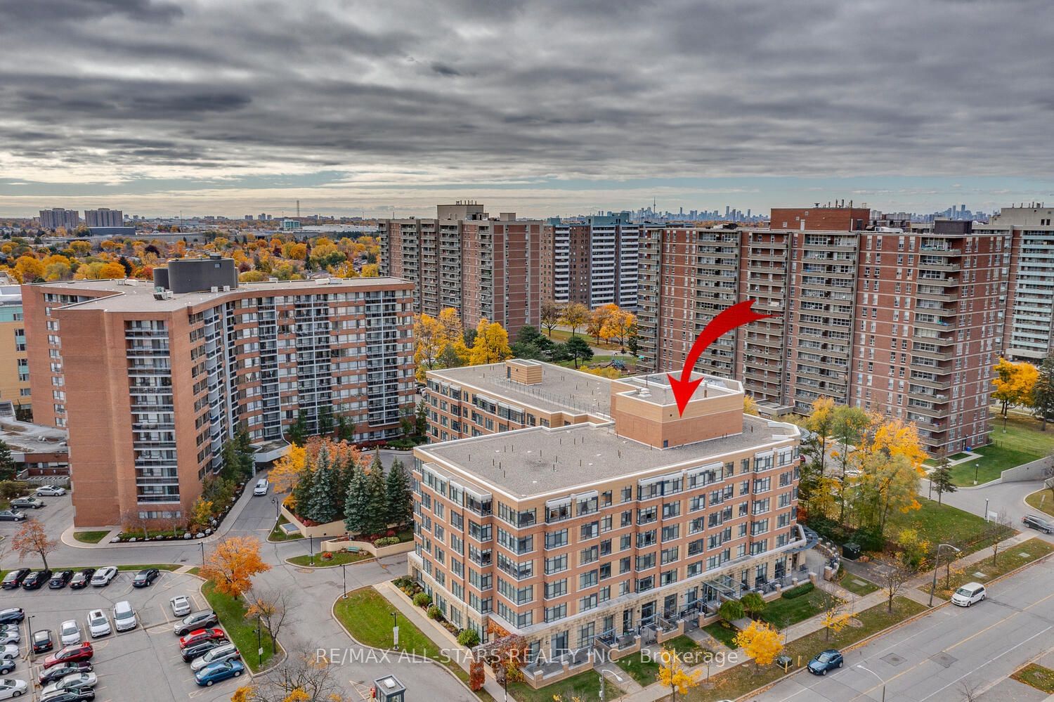 115 BONIS Ave, unit 413 for sale - image #11