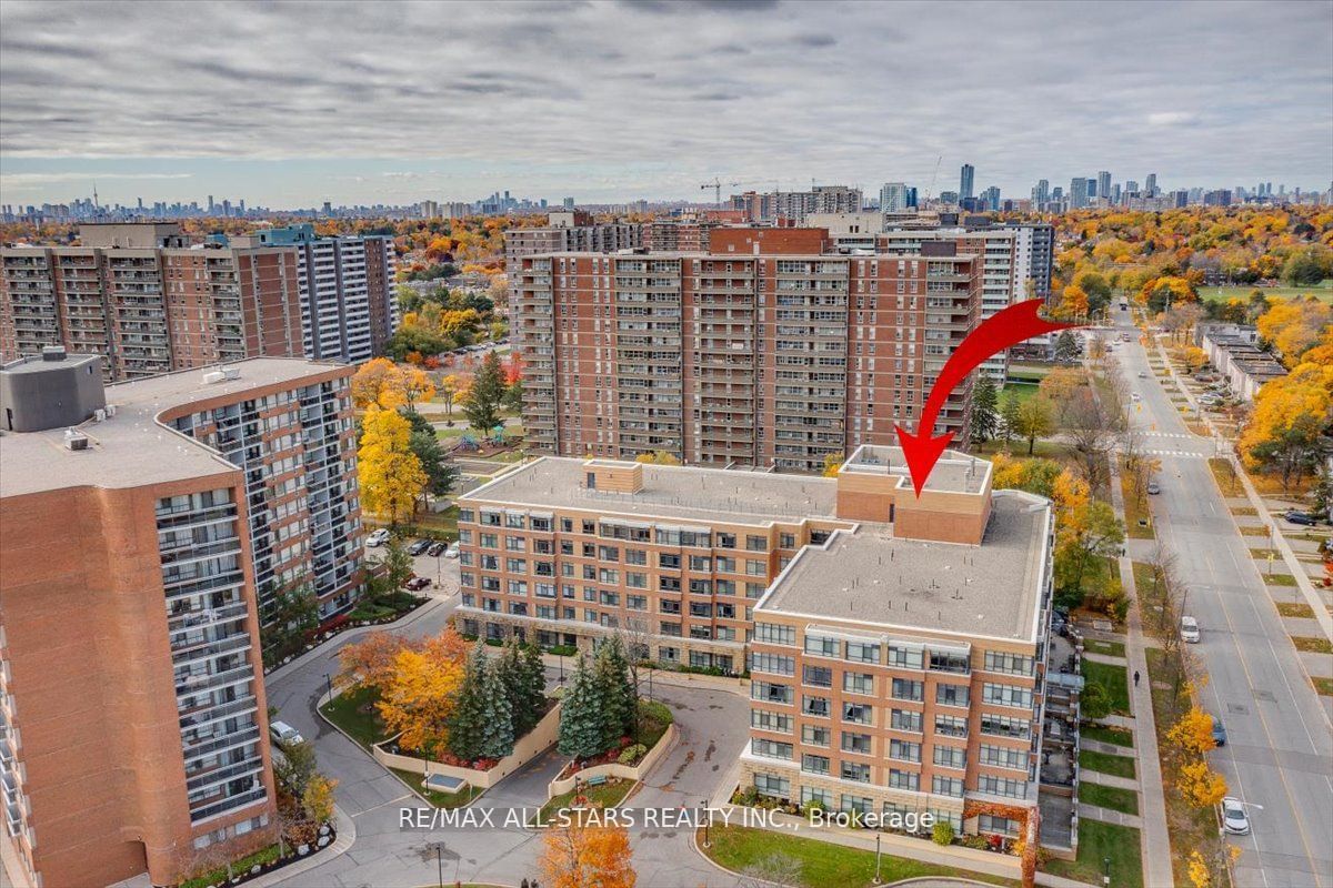 115 BONIS Ave, unit 413 for sale - image #34