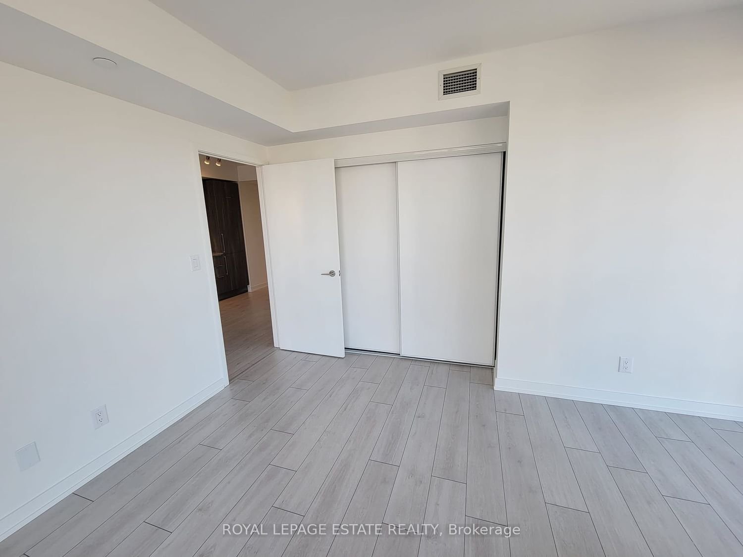 2033 Kennedy Rd, unit 1506 for rent - image #20