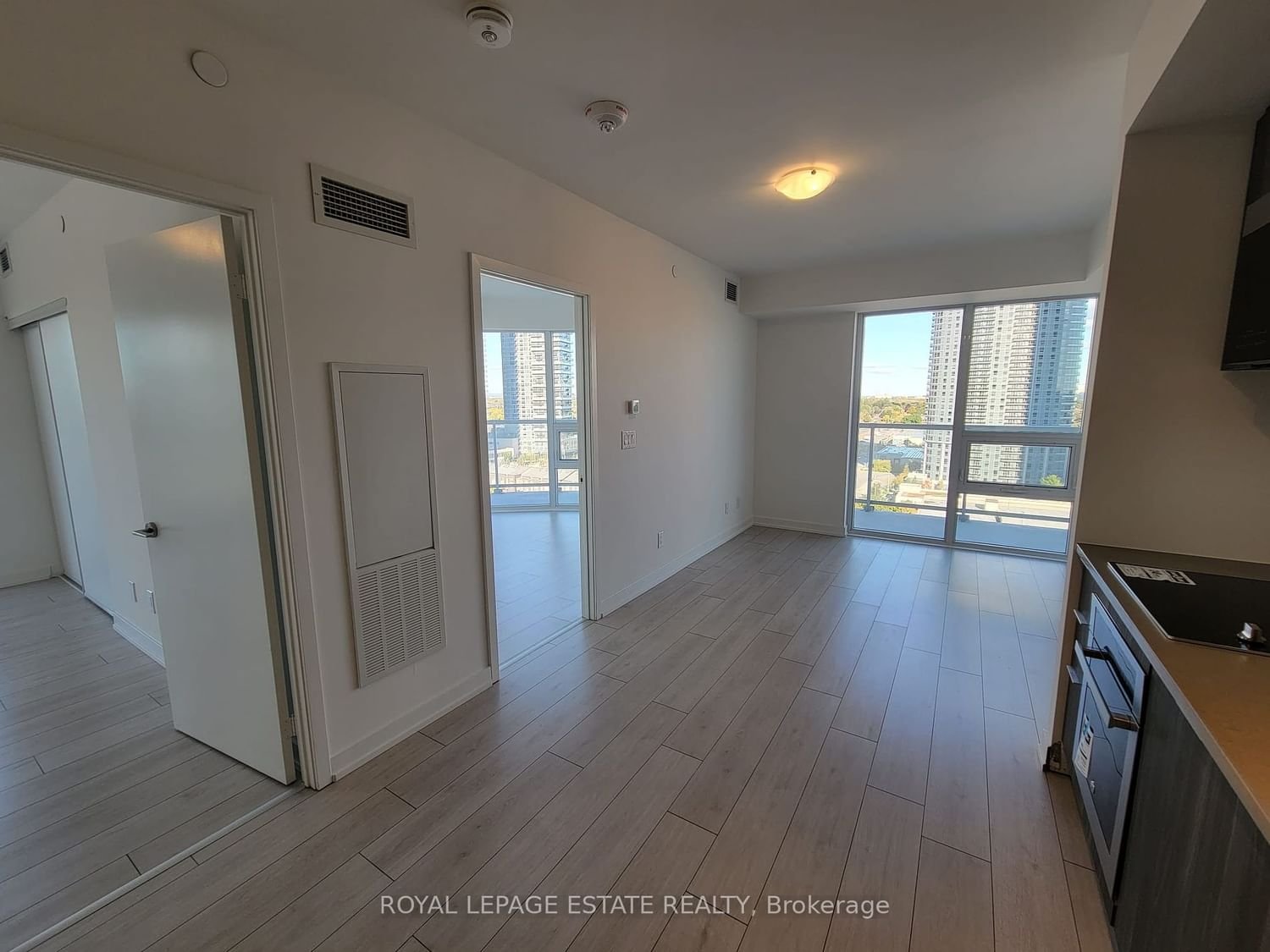2033 Kennedy Rd, unit 1506 for rent - image #3