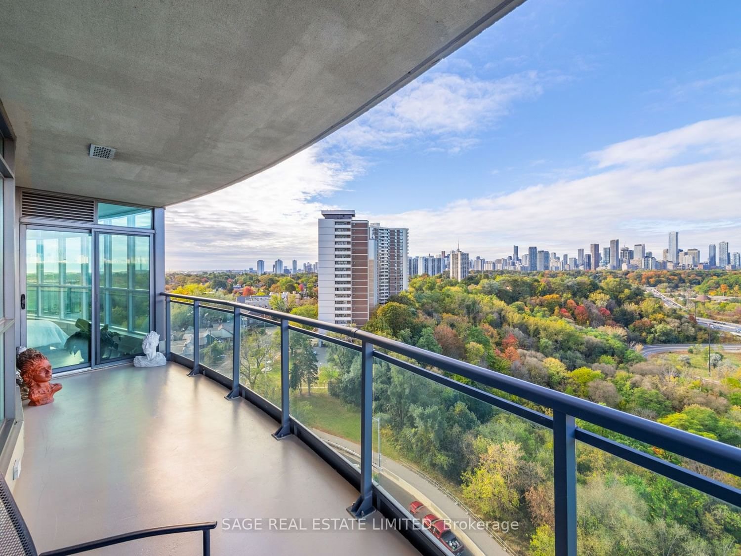 1048 Broadview Ave, unit 1201 for sale - image #27