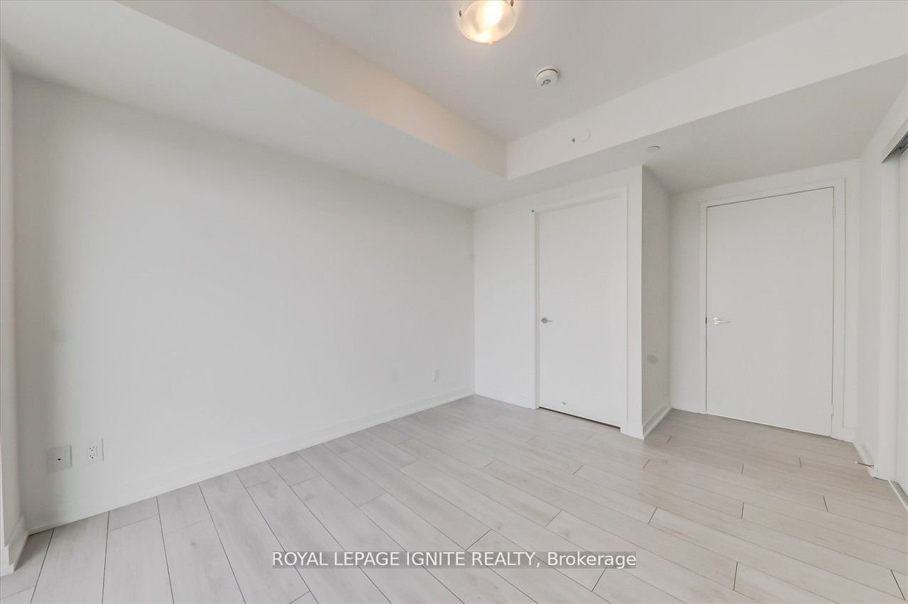 2033 Kennedy Rd, unit 1806 for sale - image #14