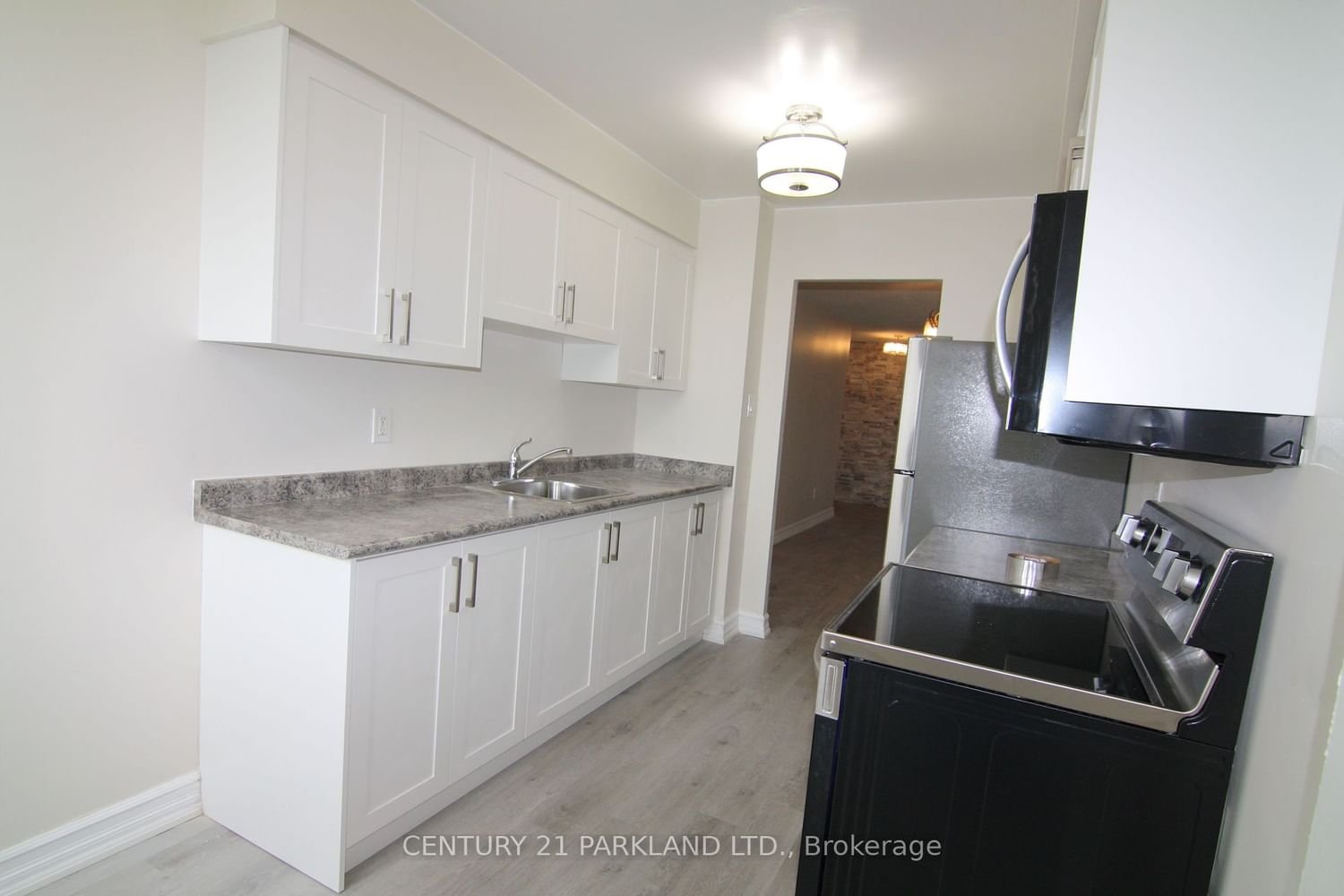 15 Sewells Rd, unit 504 for rent - image #13
