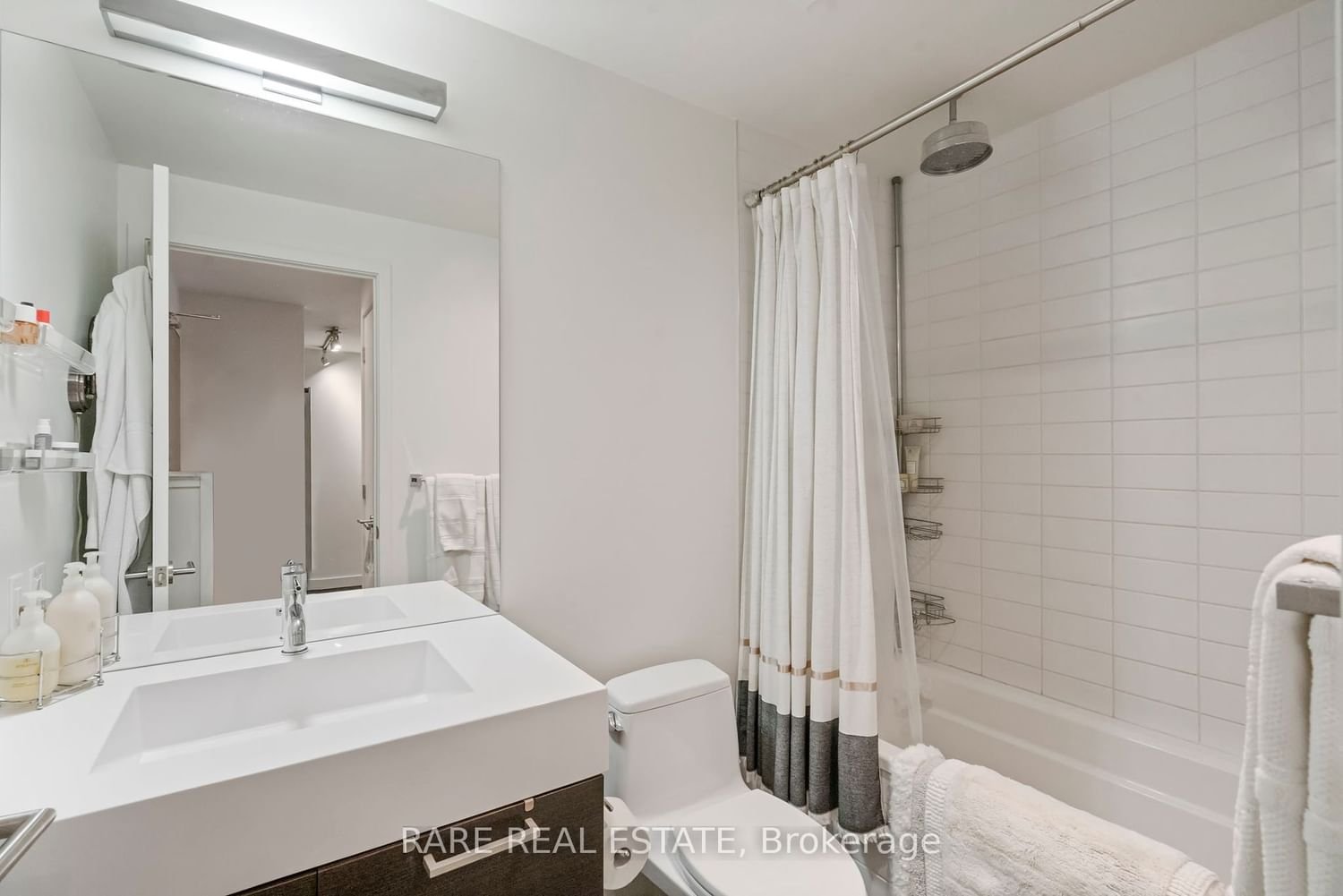 90 Broadview Ave, unit 414 for rent - image #26