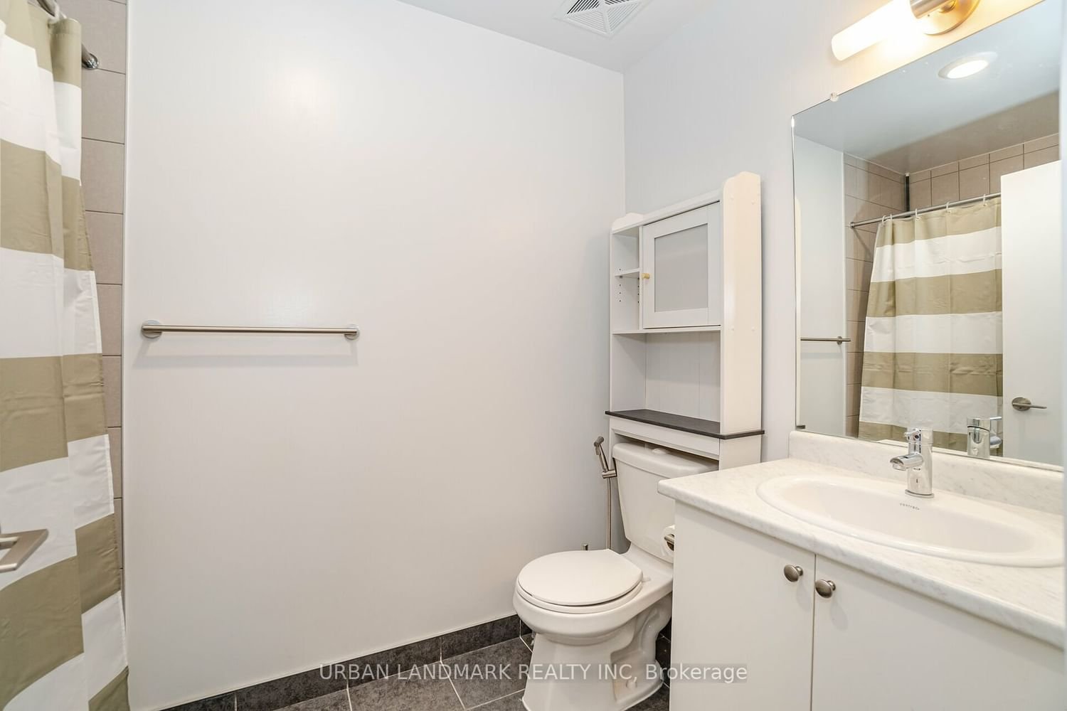 8 Trent Ave, unit 1210 for rent - image #13