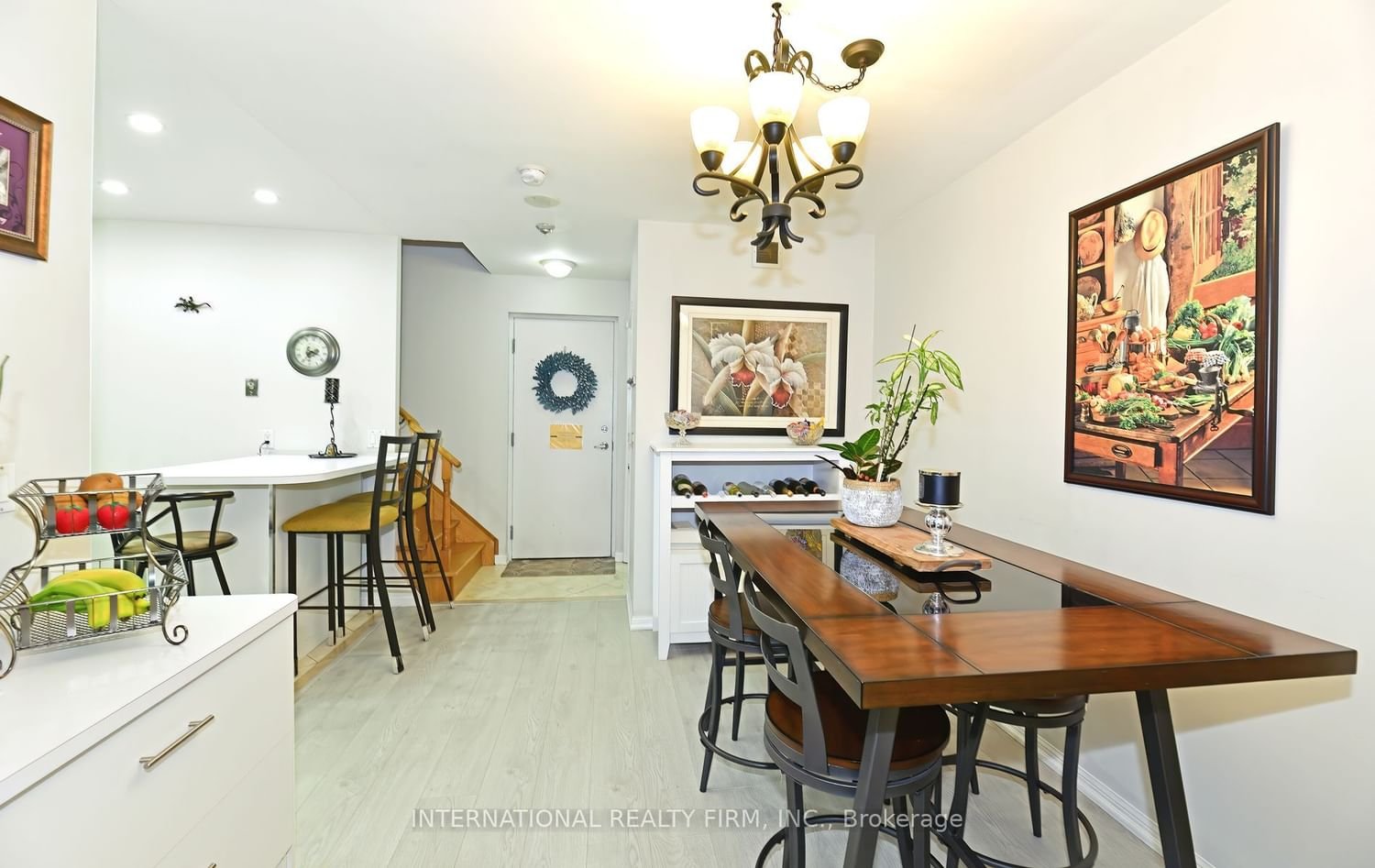 1400 The Esplanade Rd N, unit 206 for sale - image #7