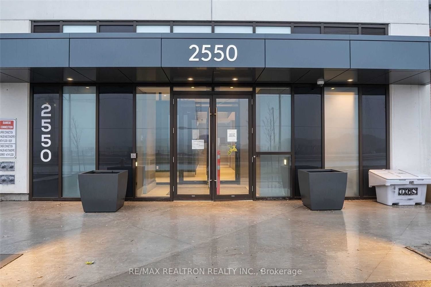 2550 Simcoe St N, unit 1818 for rent - image #3