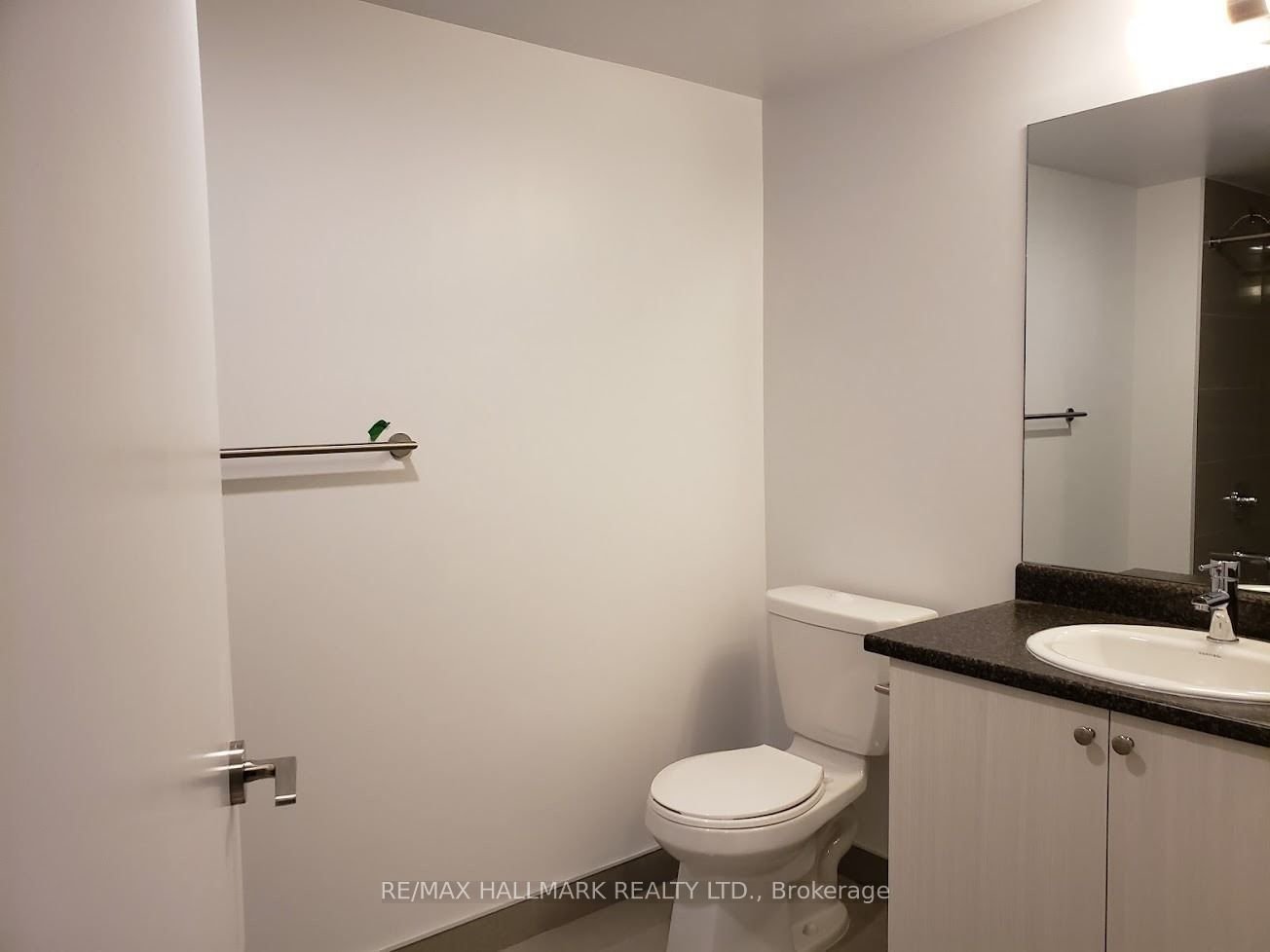 8 Trent Ave, unit 615 for rent - image #20