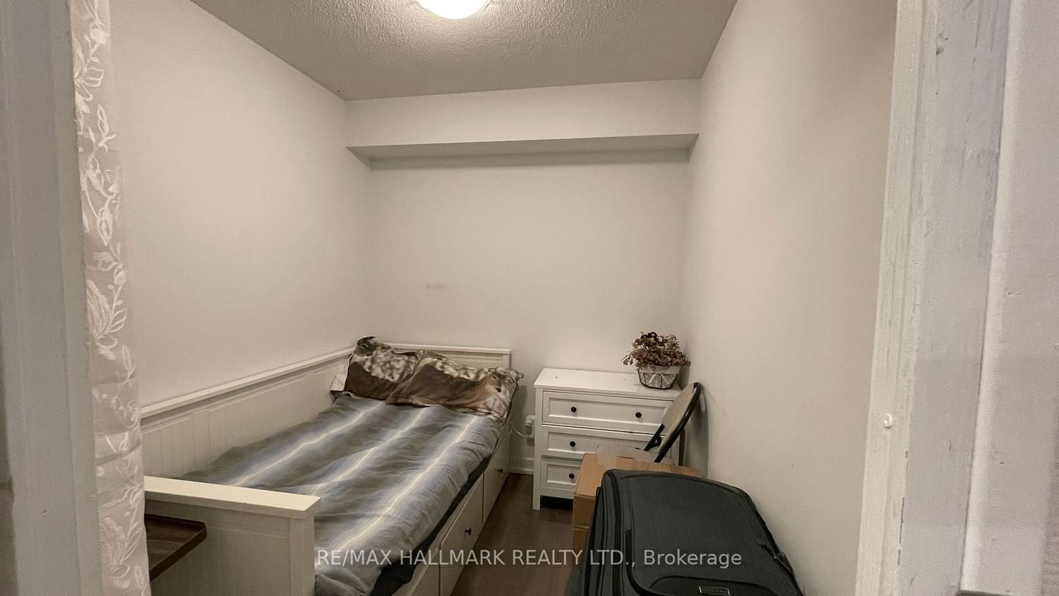 8 Trent Ave, unit 615 for rent - image #8