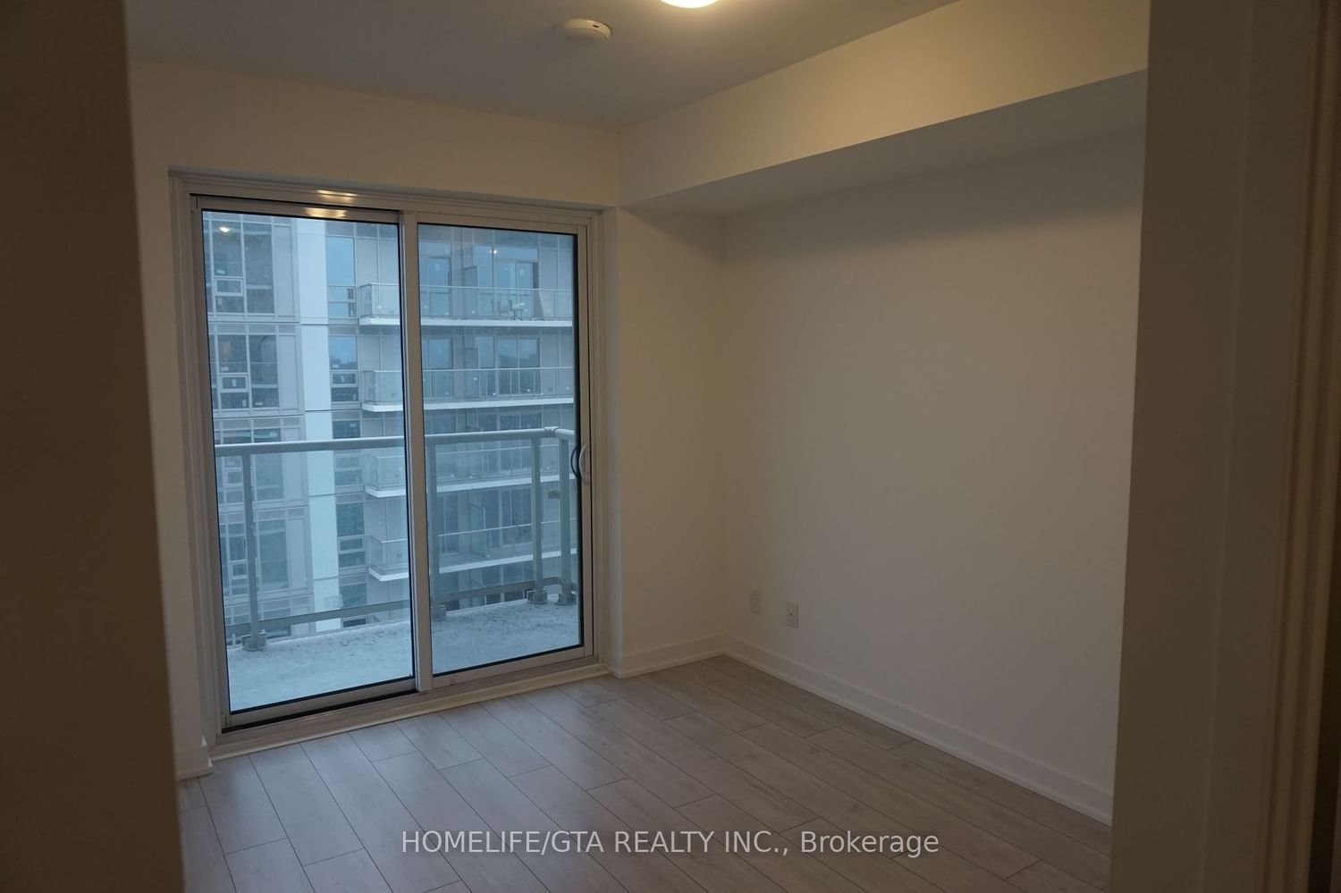 2033 Kennedy Rd, unit 3501 for rent - image #13