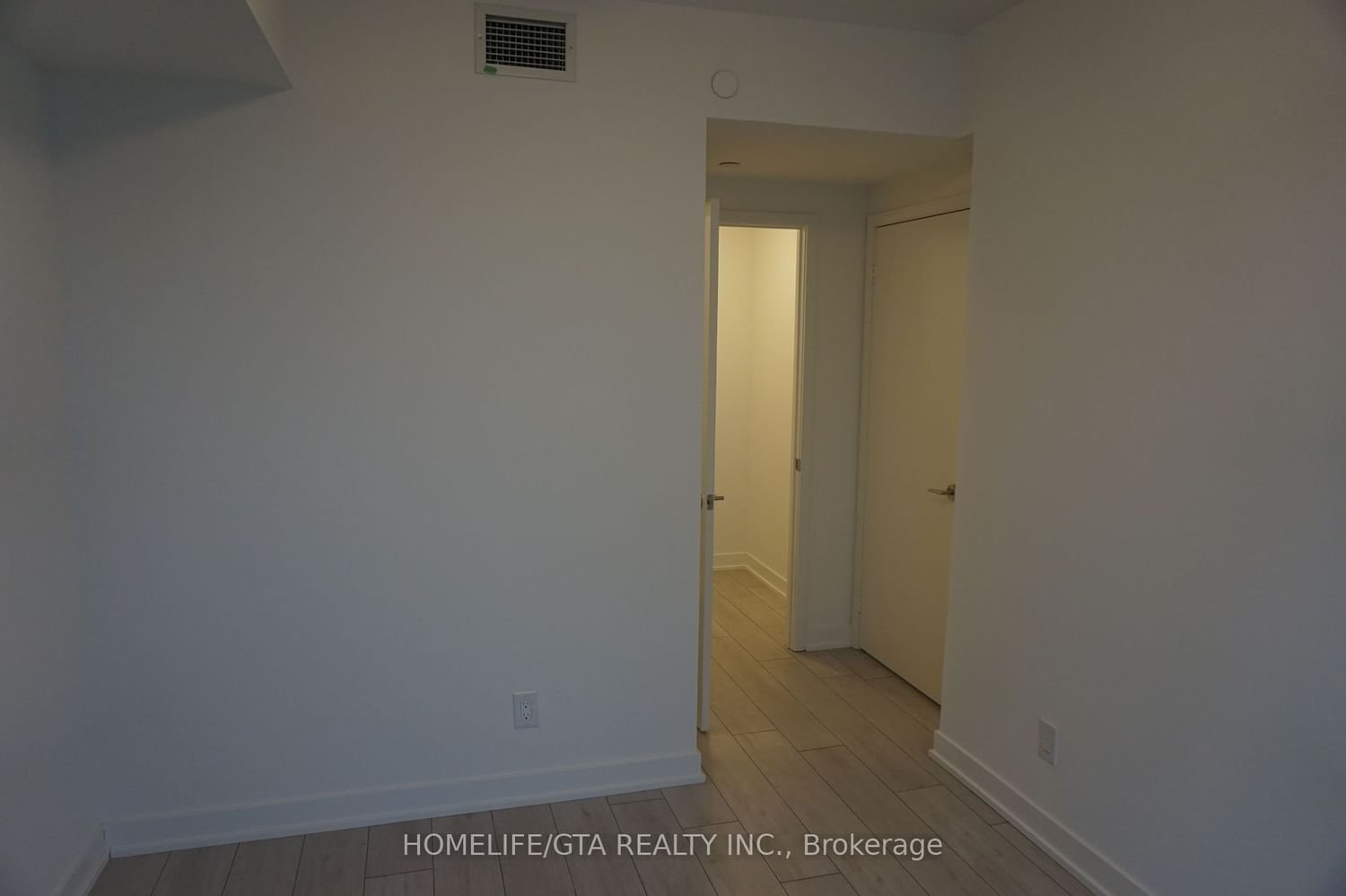 2033 Kennedy Rd, unit 3501 for rent - image #16