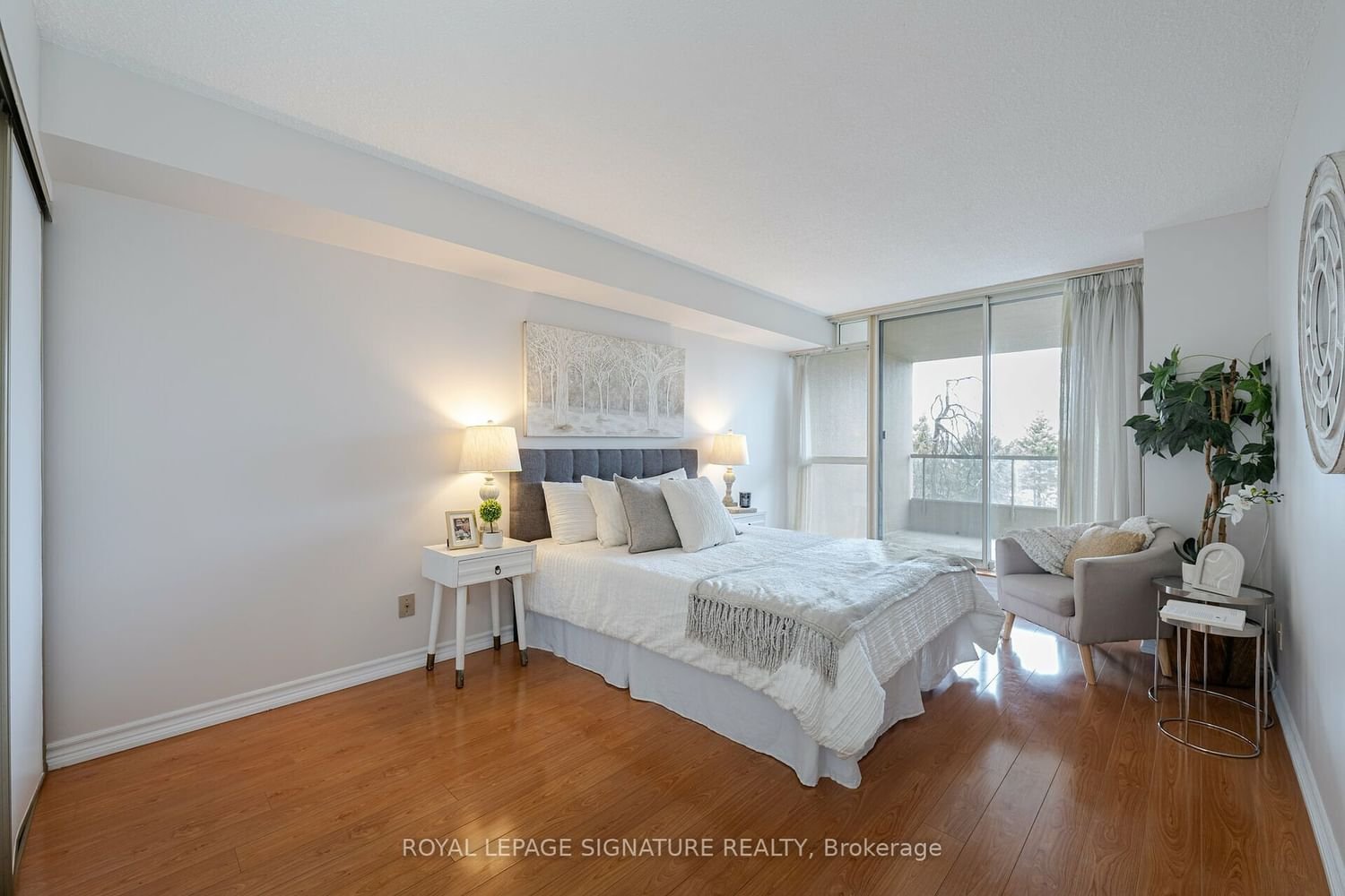 1880 Valley Farm Rd, unit 320 for sale - image #20