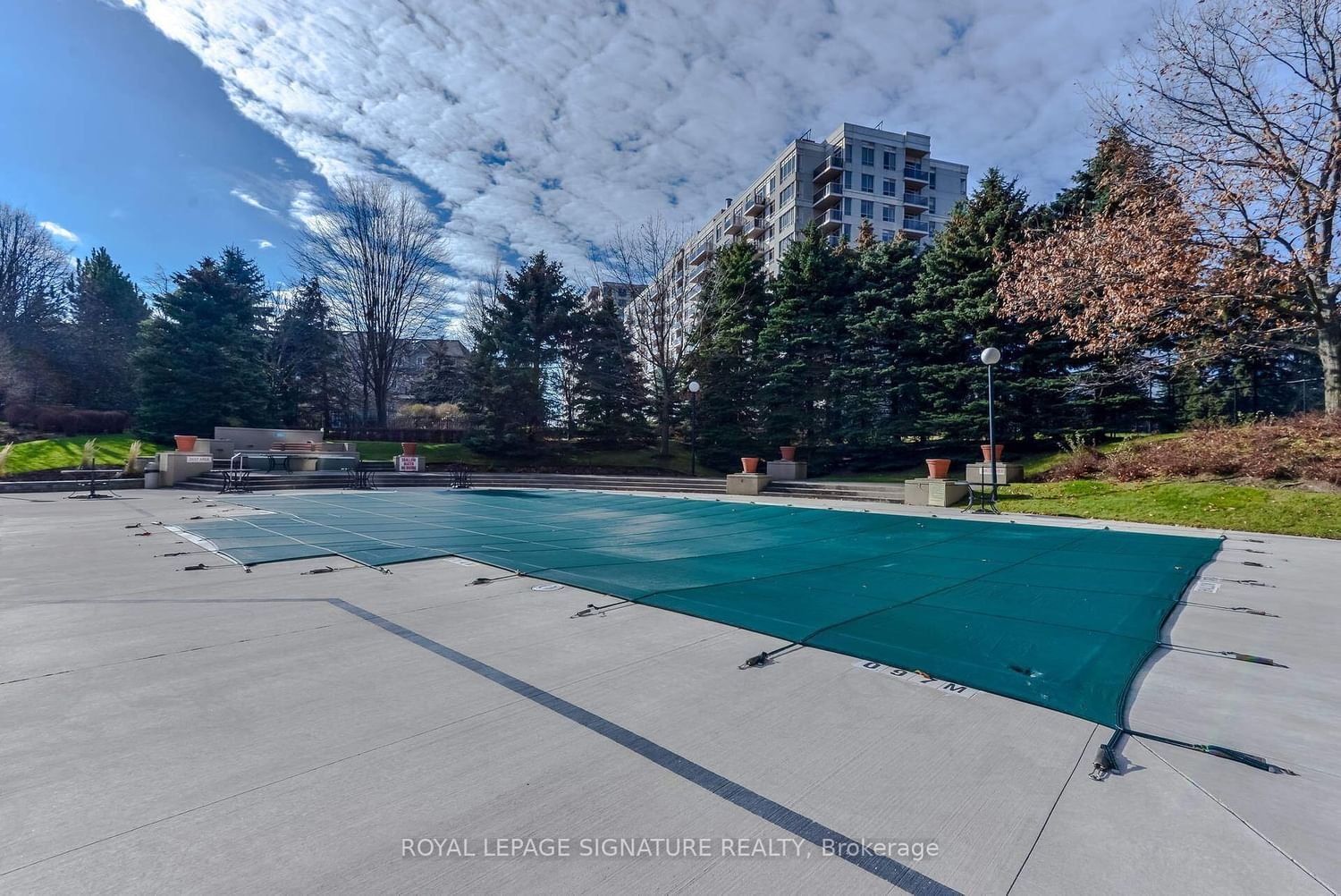 1880 Valley Farm Rd, unit 320 for sale - image #39