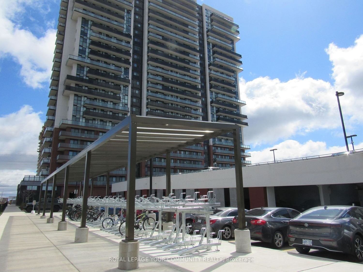 2550 Simcoe St N, unit 1916 for rent - image #33