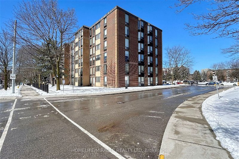1530 Pickering Pkwy, unit 101 for sale - image #1