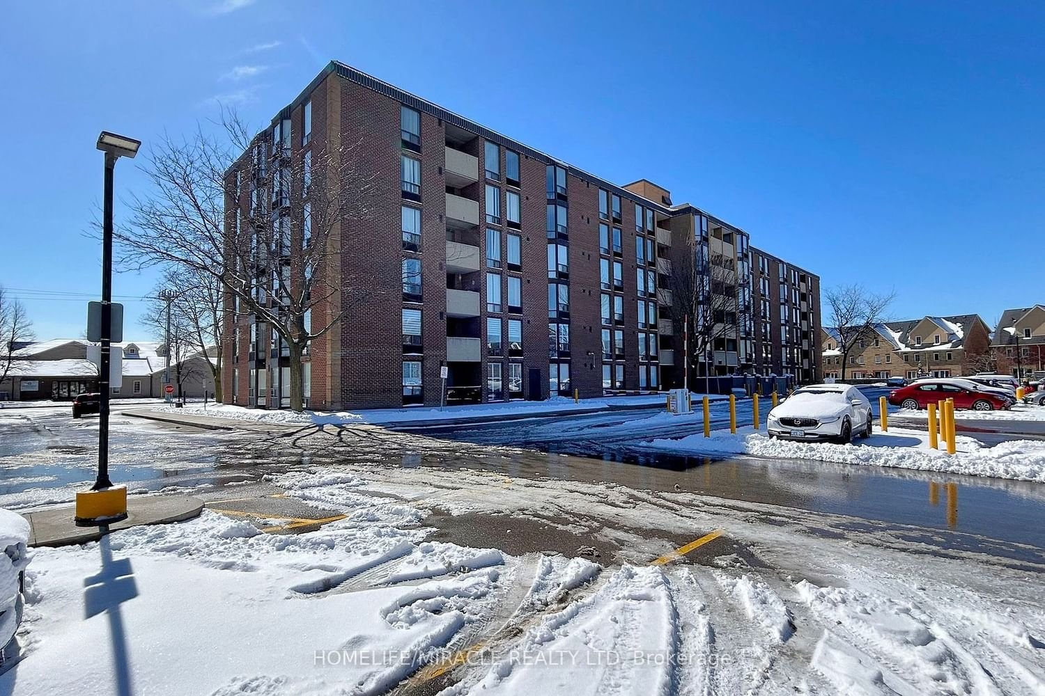 1530 Pickering Pkwy, unit 101 for sale - image #3