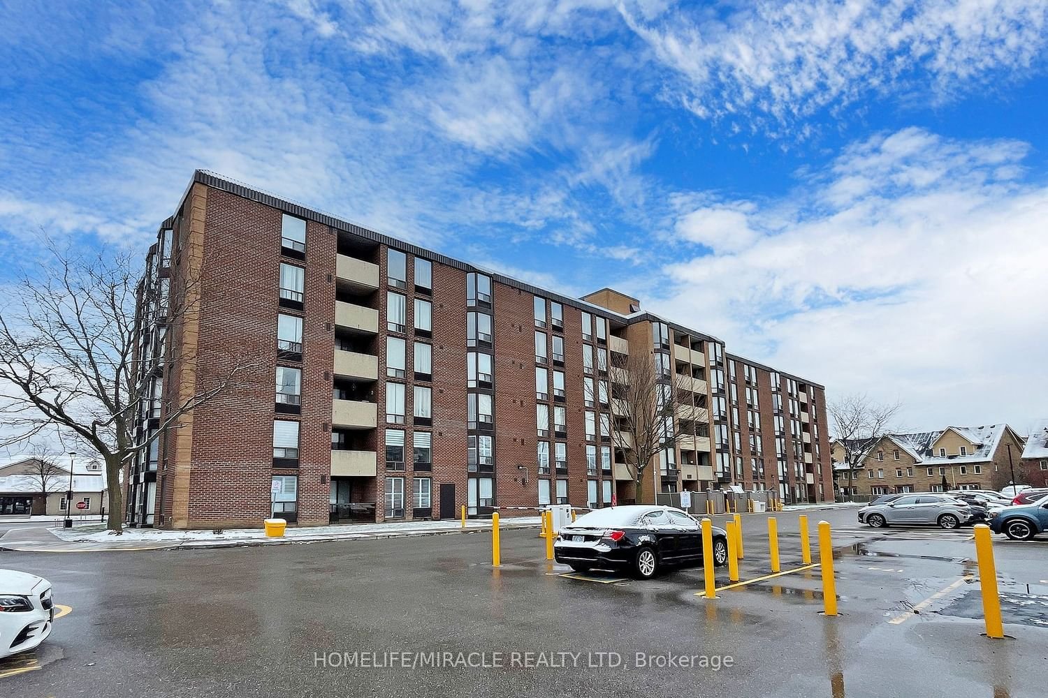 1530 Pickering Pkwy, unit 101 for sale - image #39