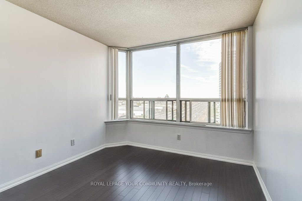88 Corporate Dr, unit 1817 for rent - image #17